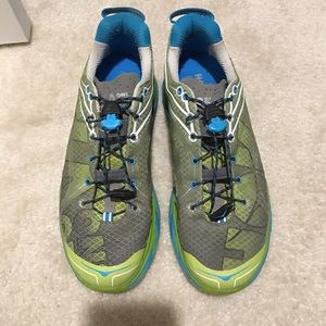 Hoka one one Huaka size 9 men’s
